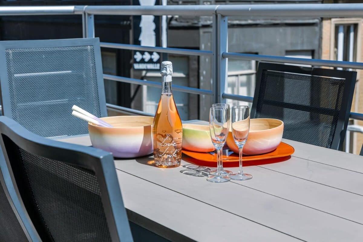Huswell - Centrally Located Apartment With Sunny Terrace Ostende Exterior foto